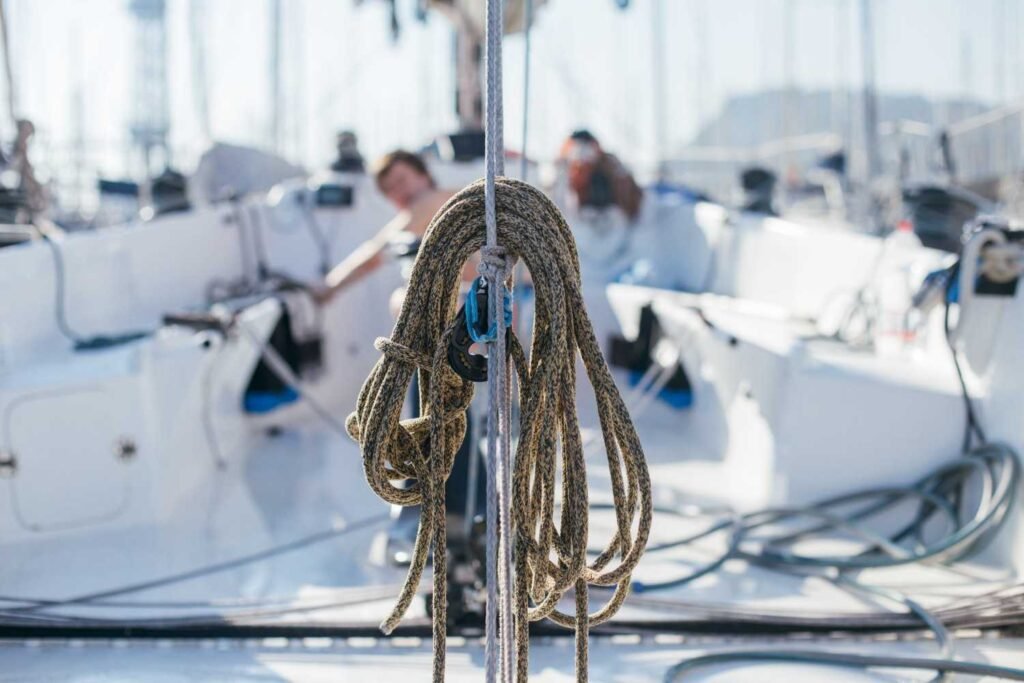 The material composition of a boat rope significantly influences its performance