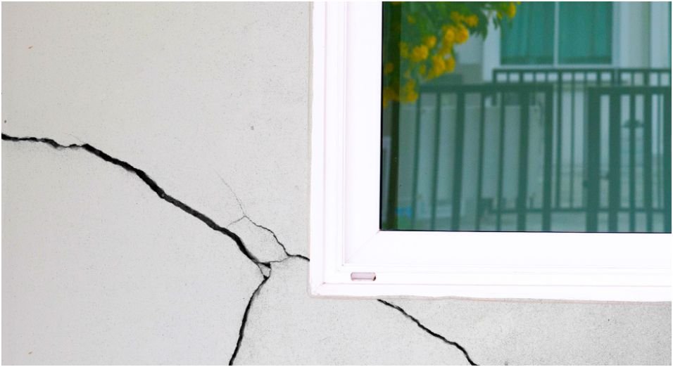 How to Prevent Structural Cracking in Large Open Rooms